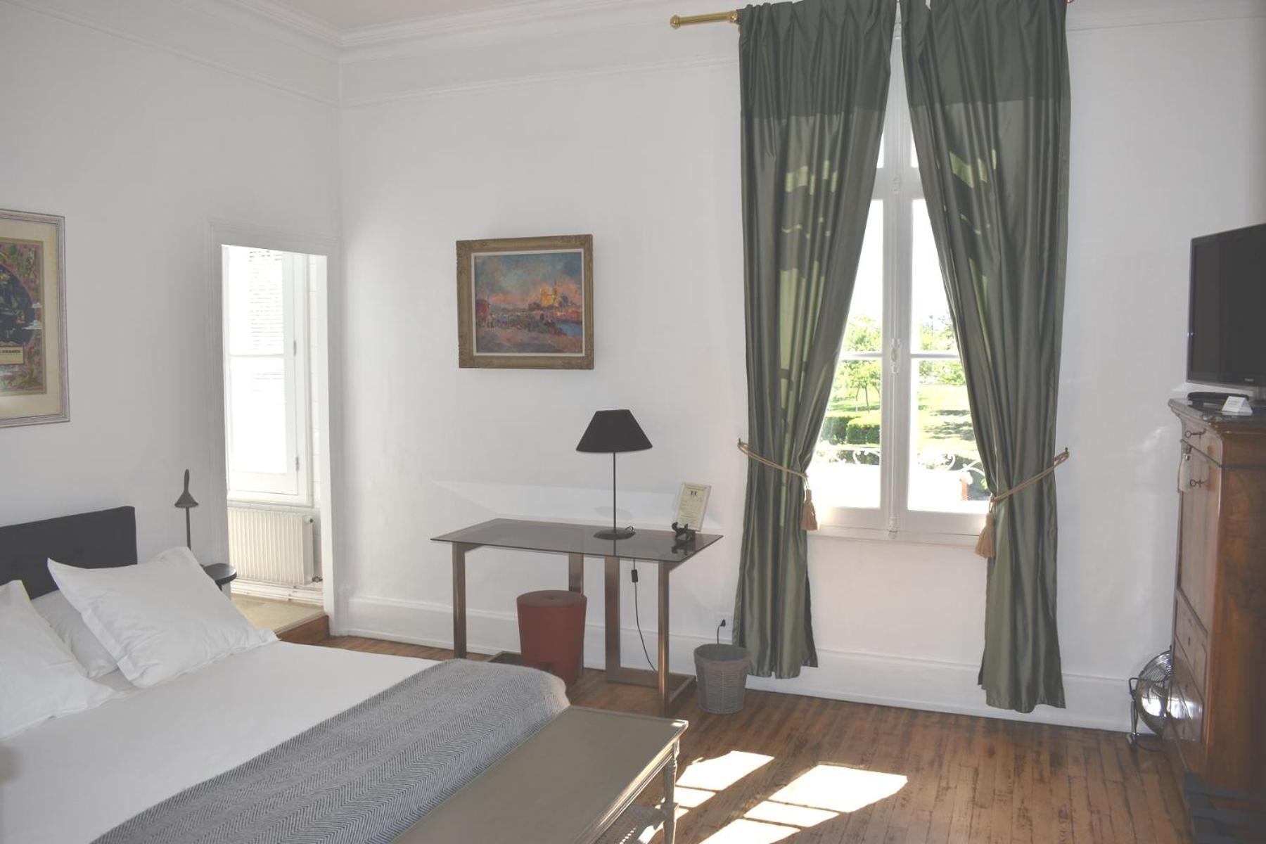 Bed and Breakfast Manoir Des Tuileries Du Buisson Verneuil d'Avre et d'Iton Camera foto