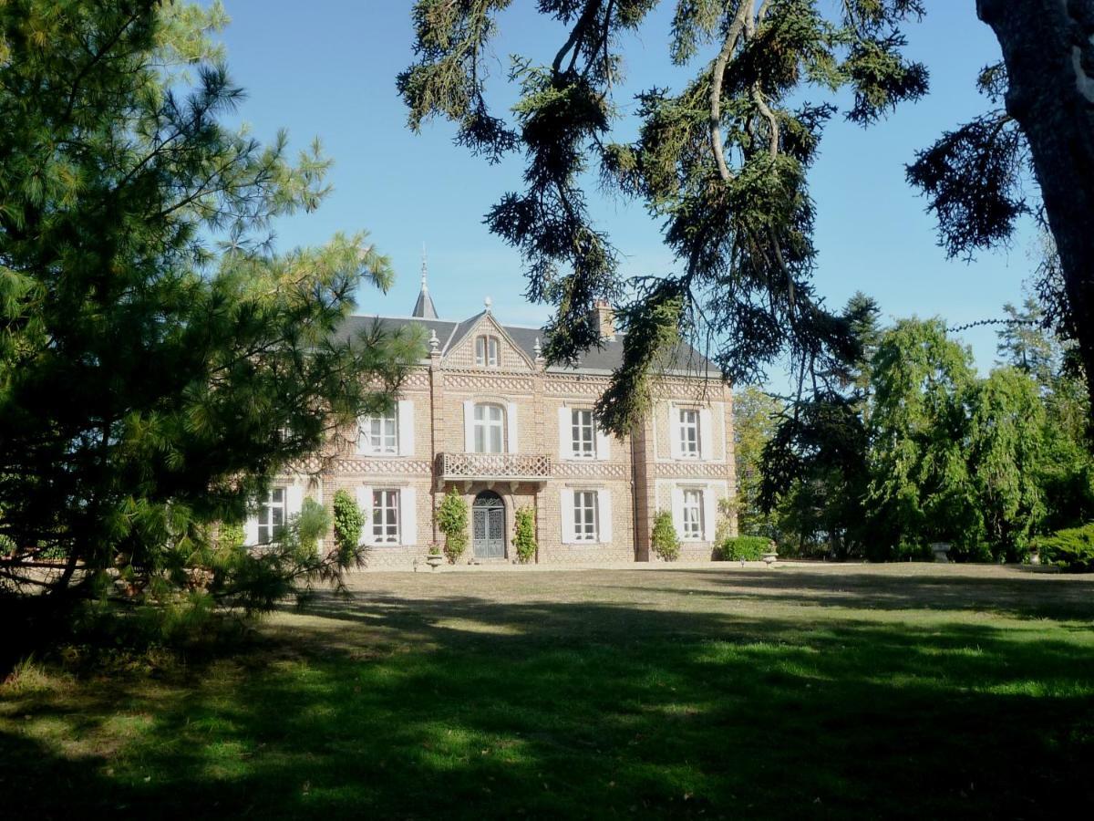 Bed and Breakfast Manoir Des Tuileries Du Buisson Verneuil d'Avre et d'Iton Esterno foto